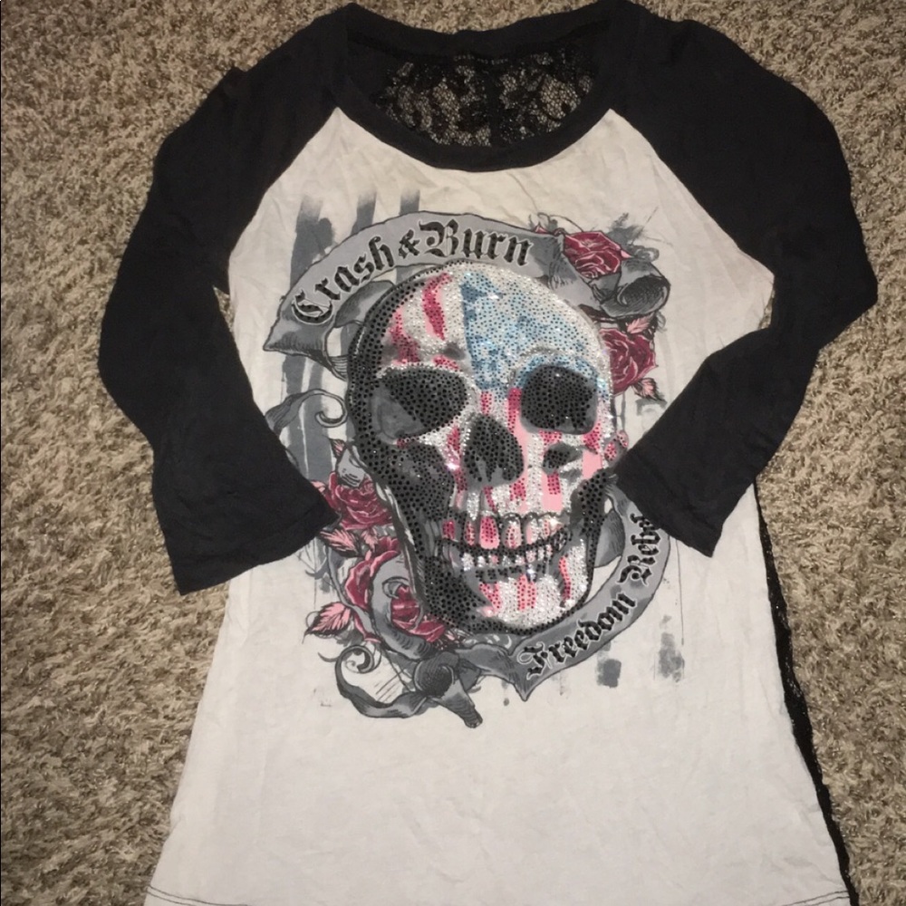 Women’s crash and burn tee